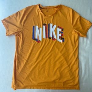 Nike dri-fit graphic
